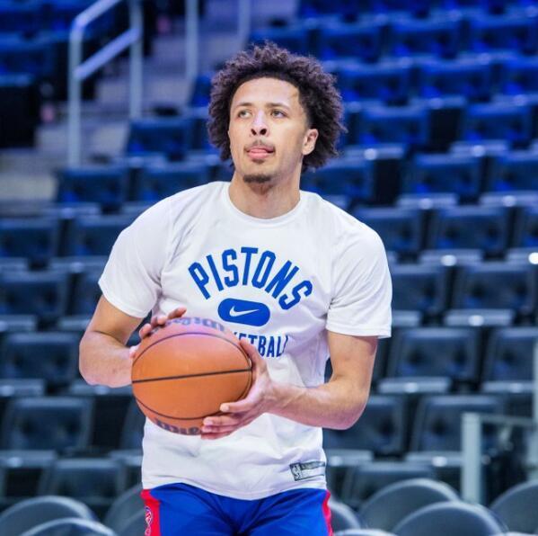 尤其是他们 尤其是他们